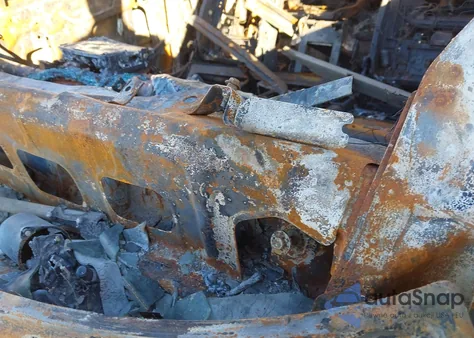 2017 Infiniti Qx80 from USA, damaged, VIN JN8AZ2NF4H9646351